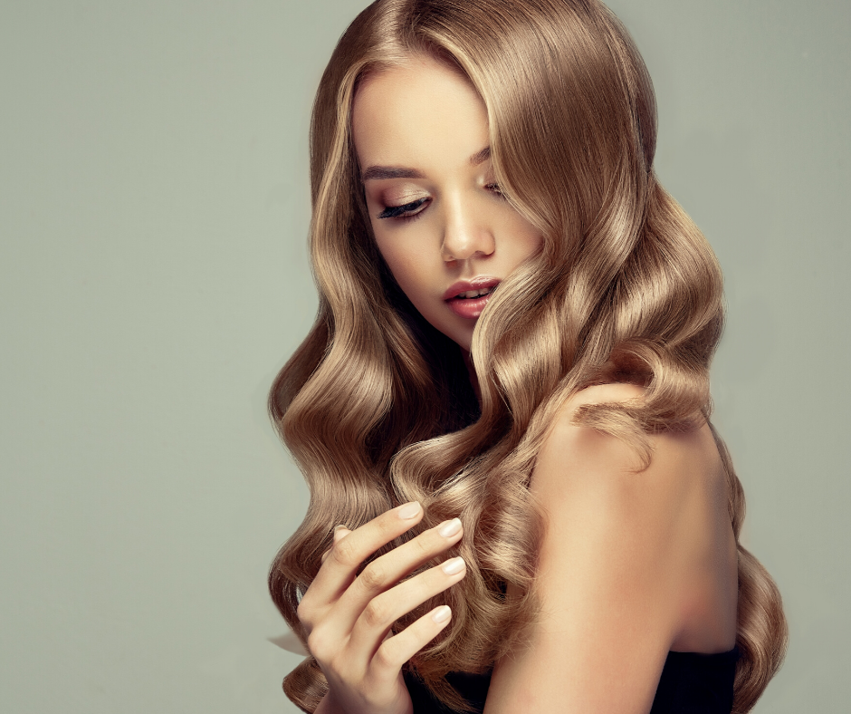 haarstukje vrouw blond haar lang haar